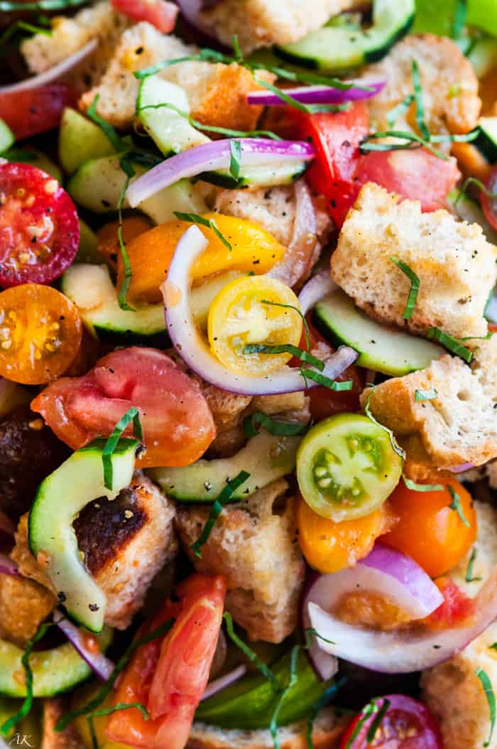 Heirloom Tomato Panzanella Salad - Aberdeen's Kitchen