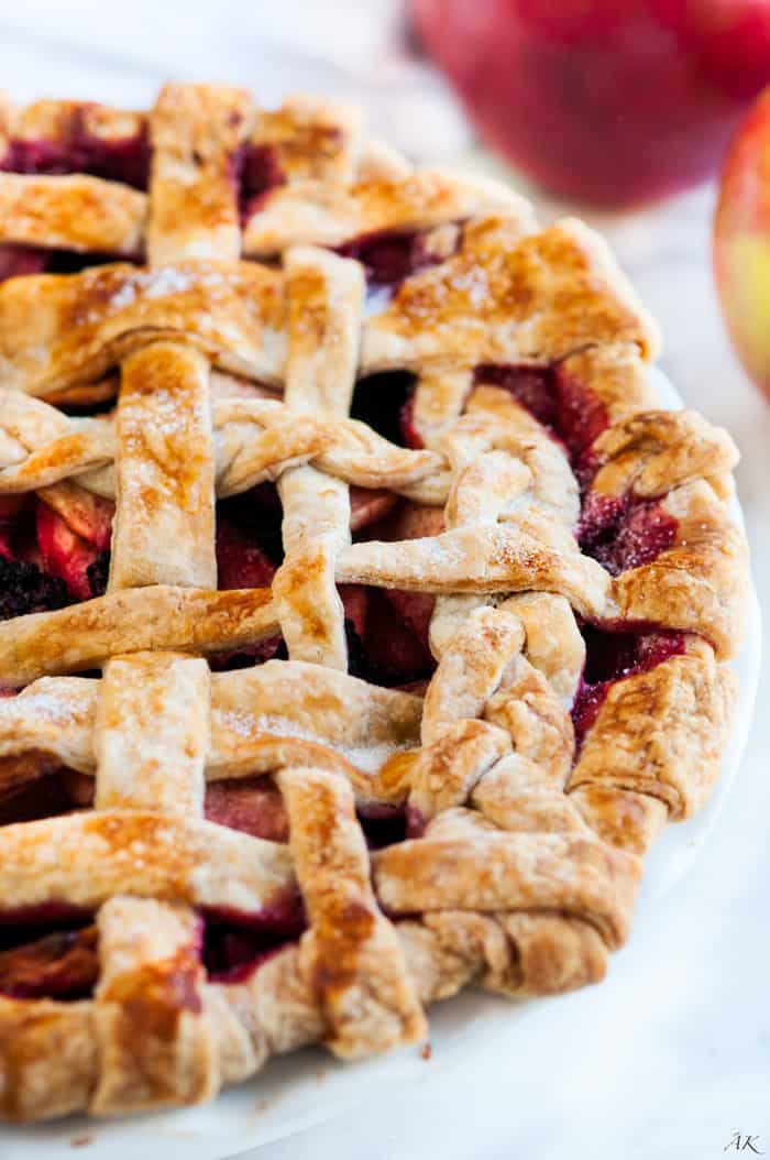 Autumn Apple Blackberry Pie - Aberdeen's Kitchen