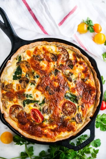 Cheesy Spinach Mushroom Tomato Quiche - Aberdeen's Kitchen