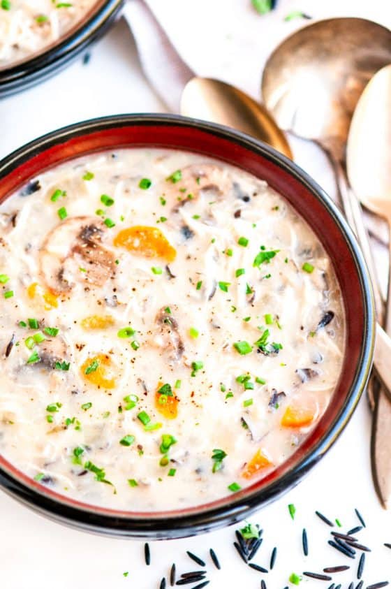 slow-cooker-chicken-mushroom-wild-rice-soup-aberdeen-s-kitchen