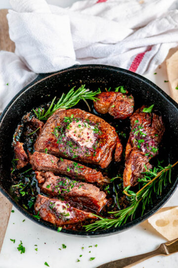 Rib Eye Steak With Red Wine Shallot Compound Butter Aberdeens Kitchen 