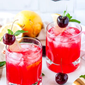 Cherry Gin Bramble Cocktail - Aberdeen's Kitchen