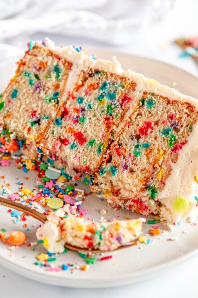 Birthday Surprise Confetti Cake - Aberdeen's Kitchen