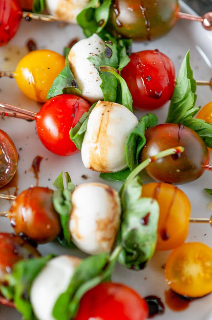 Caprese Salad Bites - Aberdeen's Kitchen